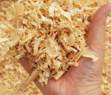 Industrial flash dryer for fast drying of wood shavings and ply waste